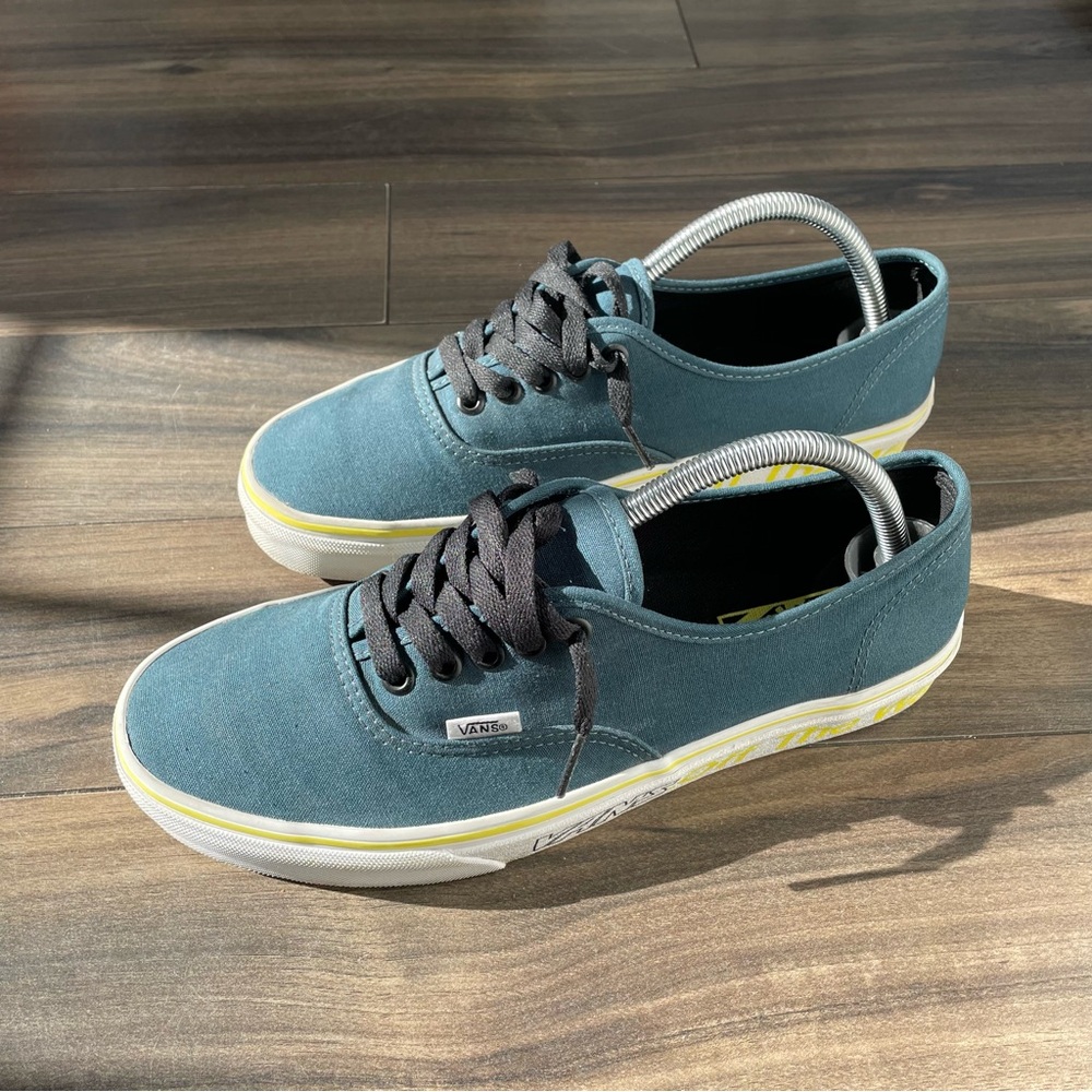 Vans Authentic Sneakers Size Men 9